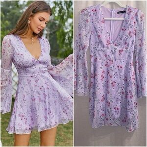 Purple Floral Bell Sleeve Dress 💜🌸 NWOT